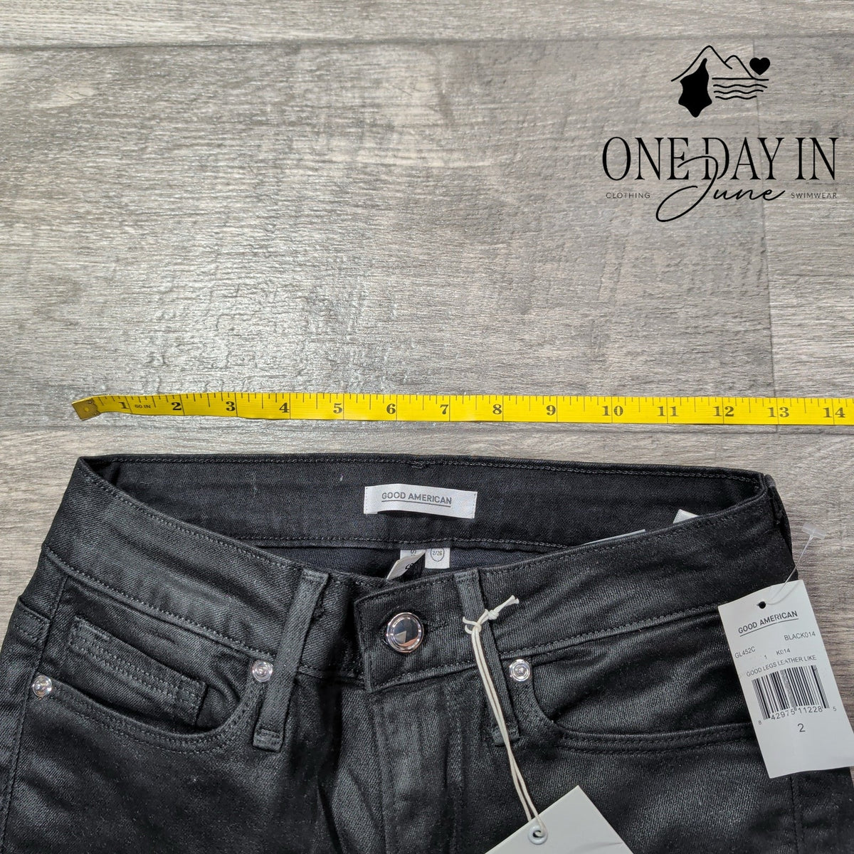Good American Good Legs Leather Like Coated Skinny Jeans Black NWT Size 2 (26)