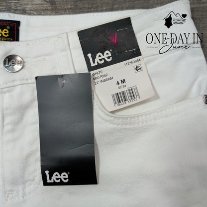 Lee Mid Rise Crop Jeans Size 4