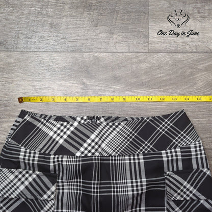 Liz Claiborne Petite Mini Skirt Black White Plaid A Line Size 4P