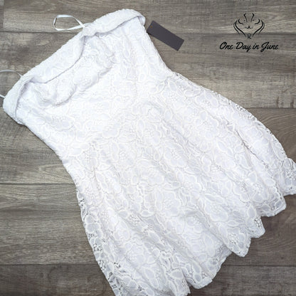 City Studio White Floral Lace Fit Flare Mini Dress Spaghetti Strap NWT Size 13