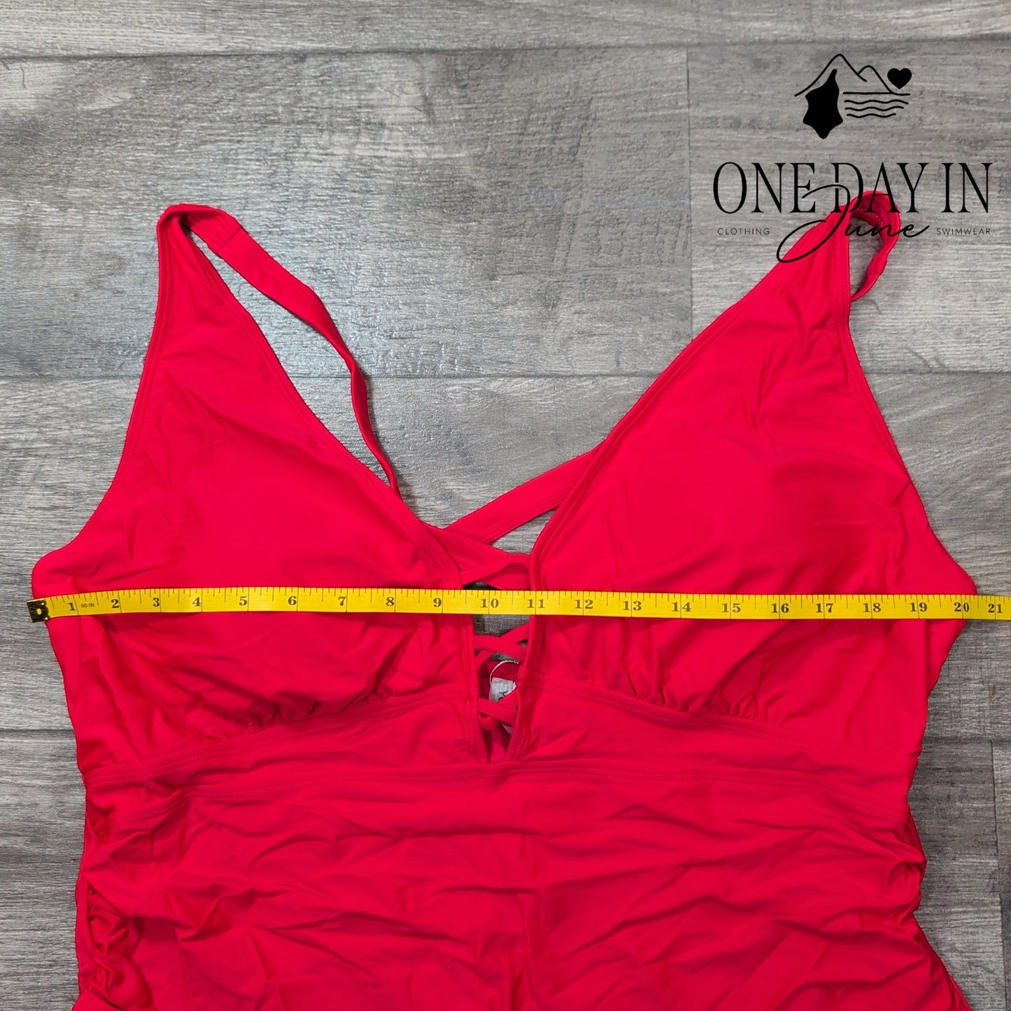 Yonique Plus Size One Piece Swimsuit Size 22W