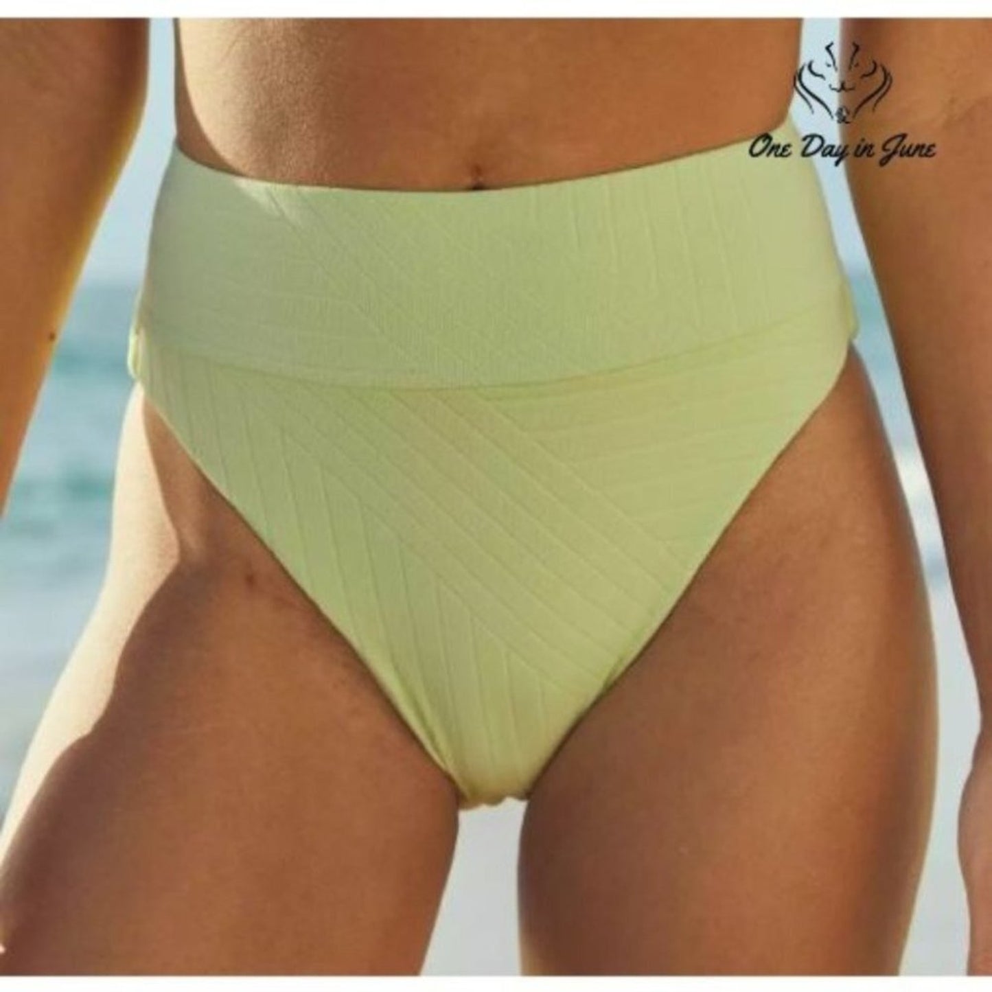 American Eagle Outfitters Aerie XO Ribbed High Cut Cheeky Bikini Bottom Size S