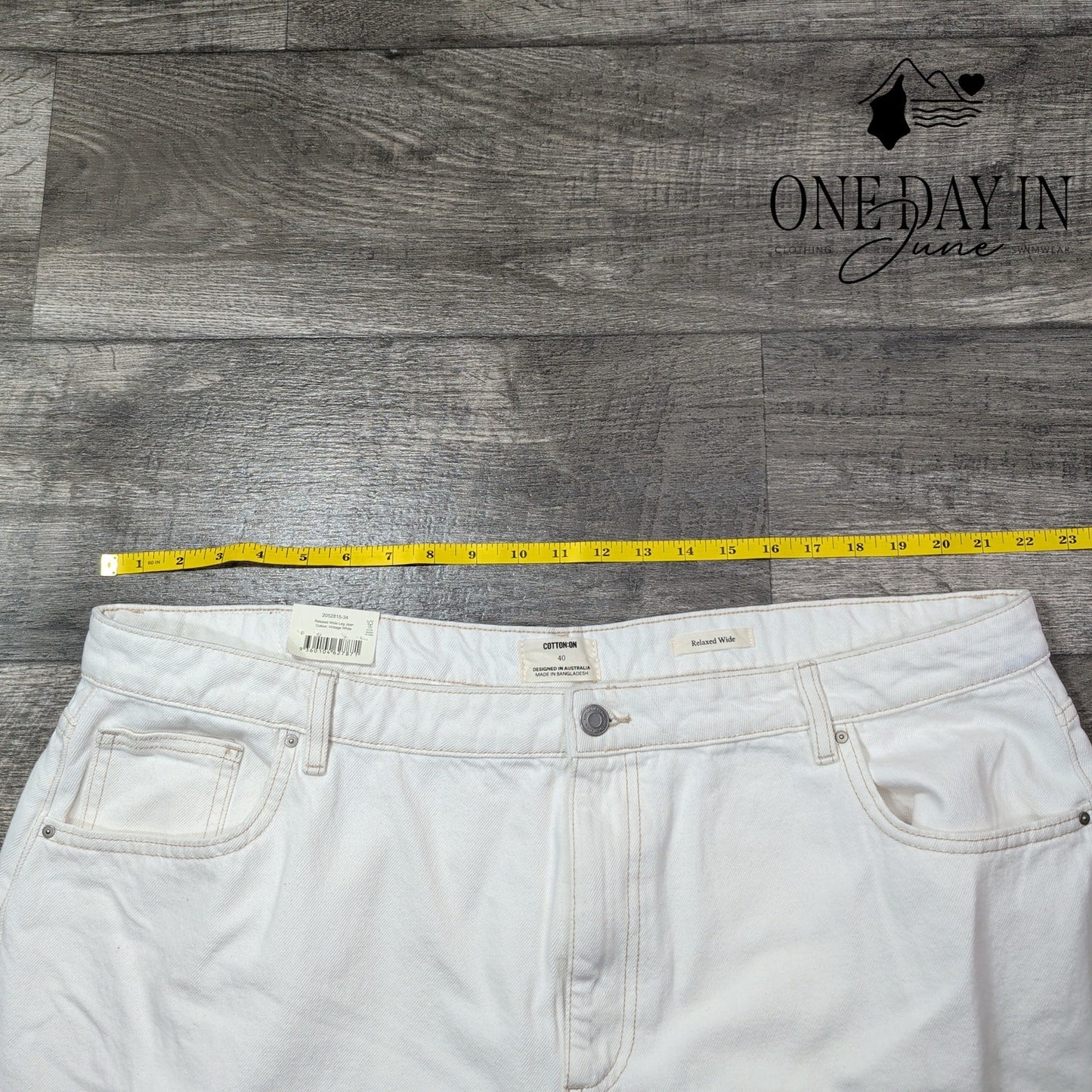 Cotton-On Mid Rise Relaxed Wide Leg Jeans Size 40X30