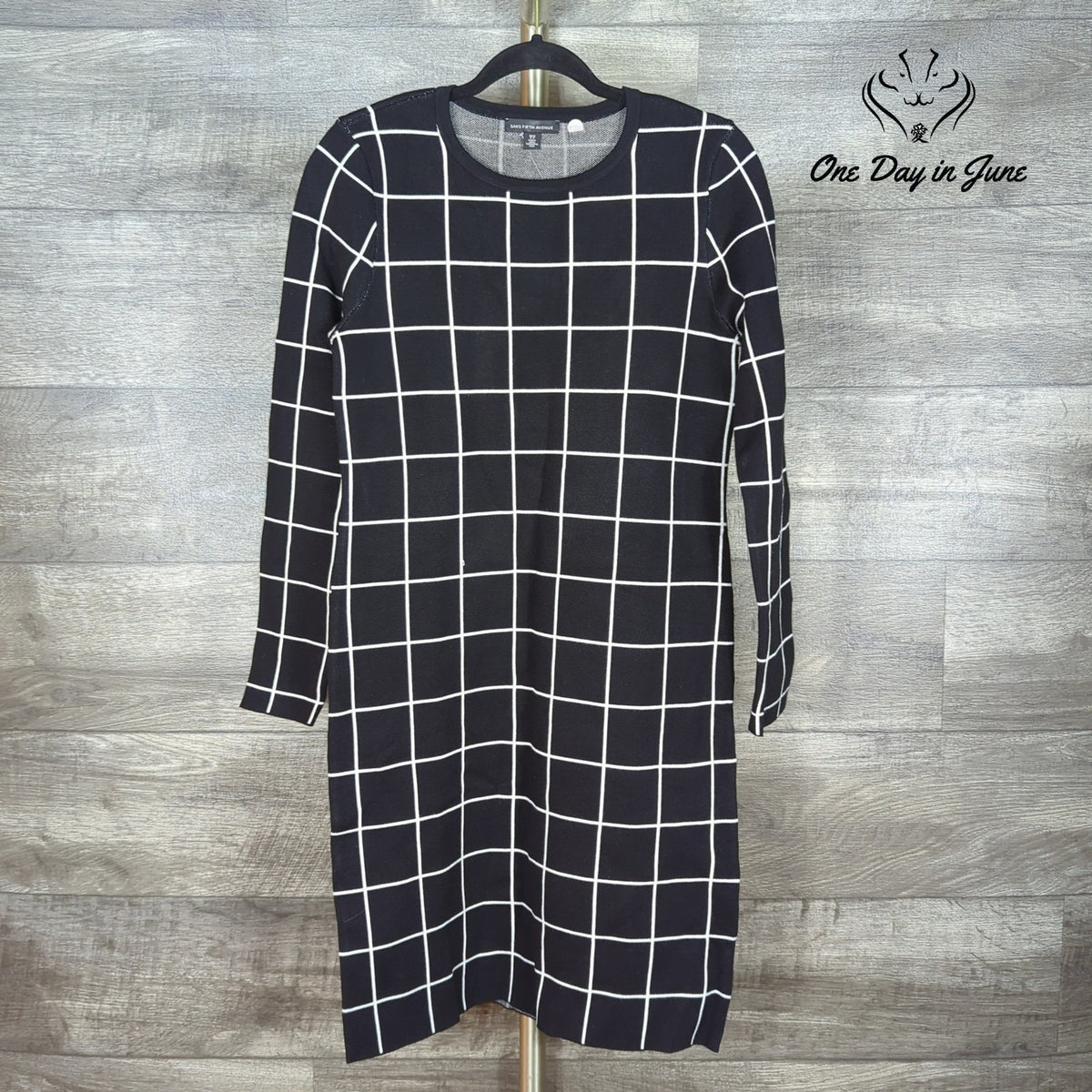 Saks Fifth Avenue Windowpane Plaid Long Sleeve Knit Sweater Dress NWT Size S