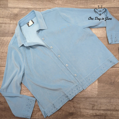 Southern Lady Enchantment Petite Button Front Top Blue Embroidered NWT Size 18P