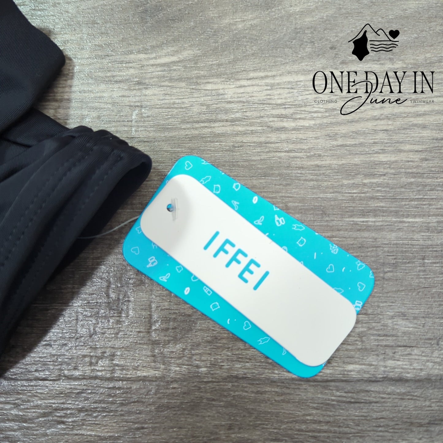 IFFEI Ruffle Shoulder Bikini Swimsuit Size 4-5Y