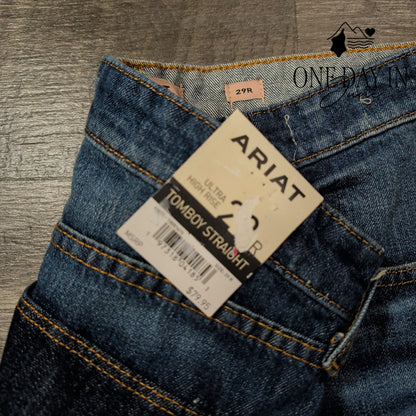 Ariat Ultra High Rise Tomboy Straight Distressed Jeans Size 8 (29)