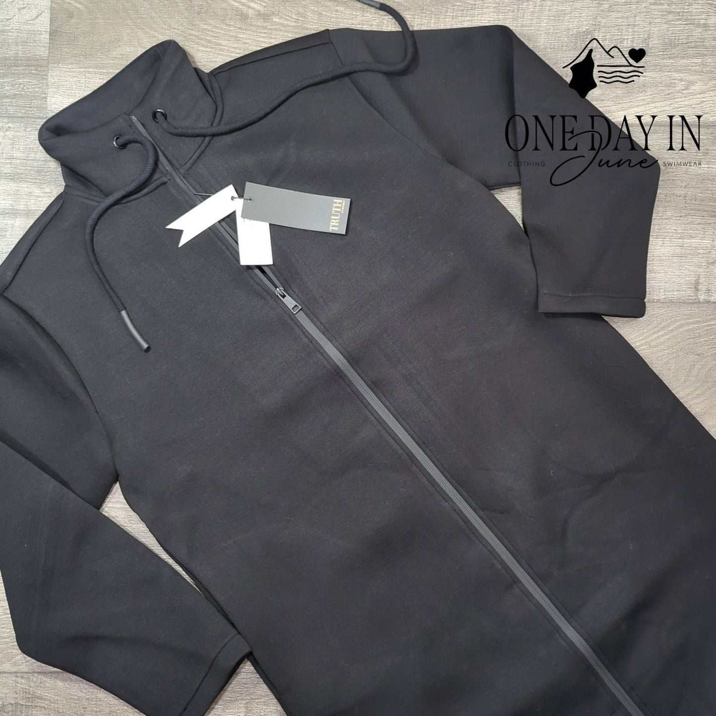 Truth Long Full Zip Sweatshirt Size M