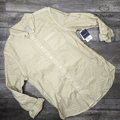 St. John's Bay Comfort Flex Classic Fit Button Down Shirt Size M