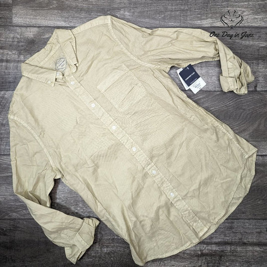 St. John's Bay Comfort Flex Classic Fit Button Down Shirt Size M