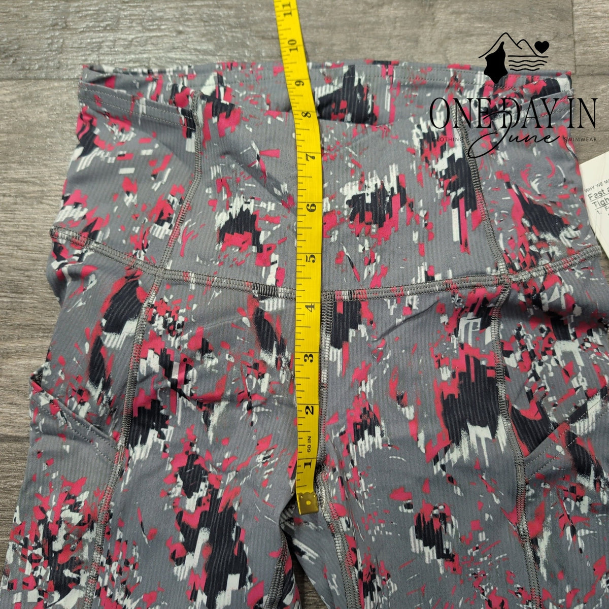 Lululemon Fast and Free HR Tight 25" Floral Flux Multi Nulux NWT Size 2