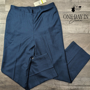 Alfred Dunner Classic Fit Pull On Pants Navy Straight Leg NWT Size 14