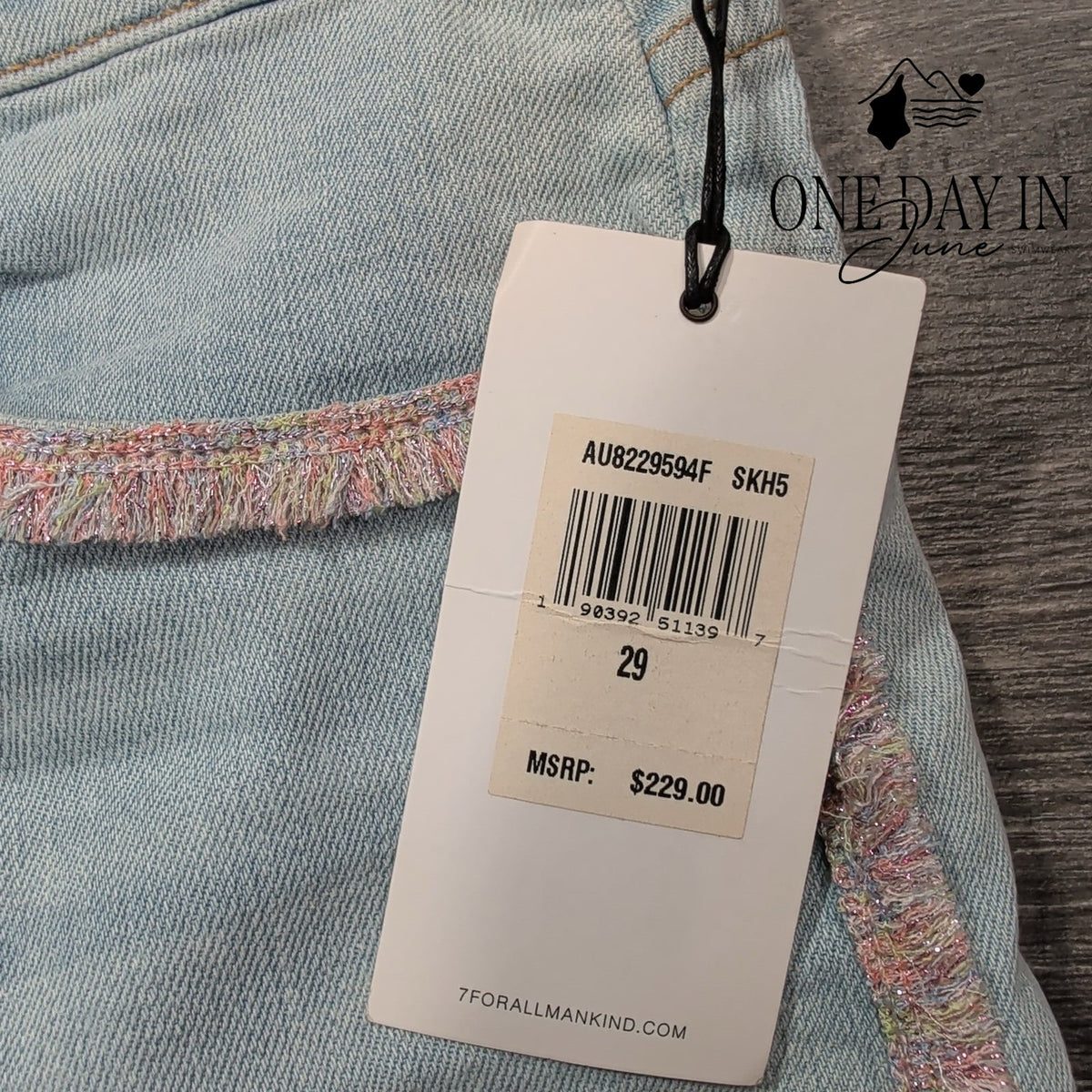 7 For All Mankind High Waist Ankle Skinny Jeans Light Wash Fringe NWT Size 8