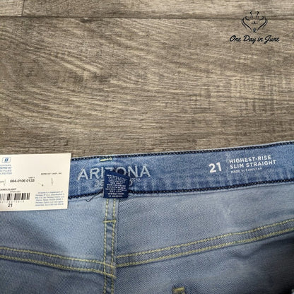 Arizona Jean Co. Juniors Highest Rise Slim Straight Size 21