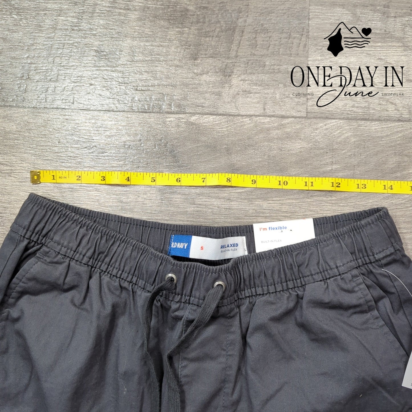 Old Navy Drawstring 7" Shorts Size S