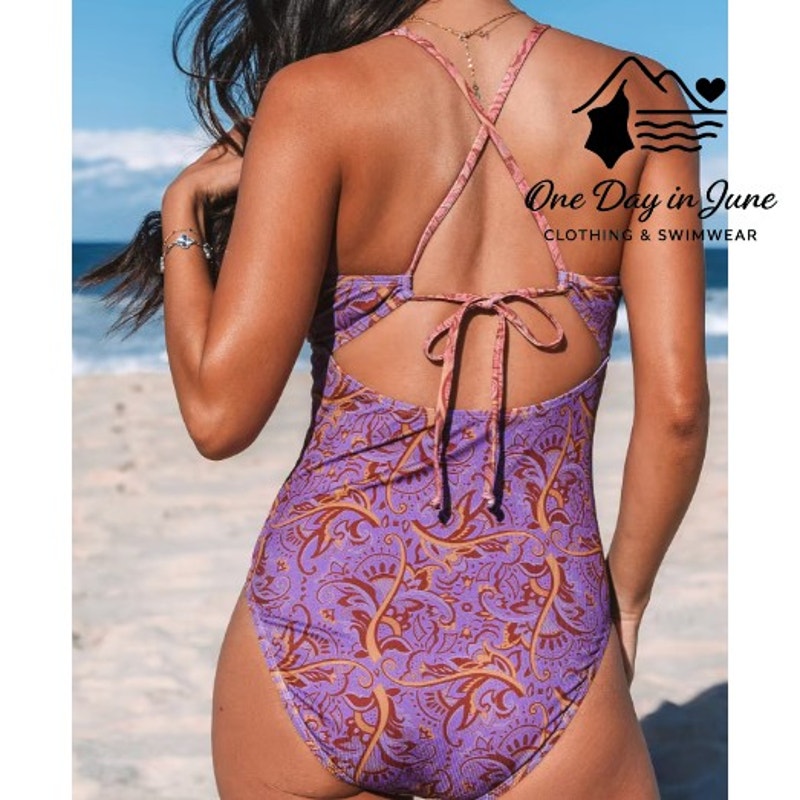 Cupshe Strappy Back One Peice Swimsuit Size S