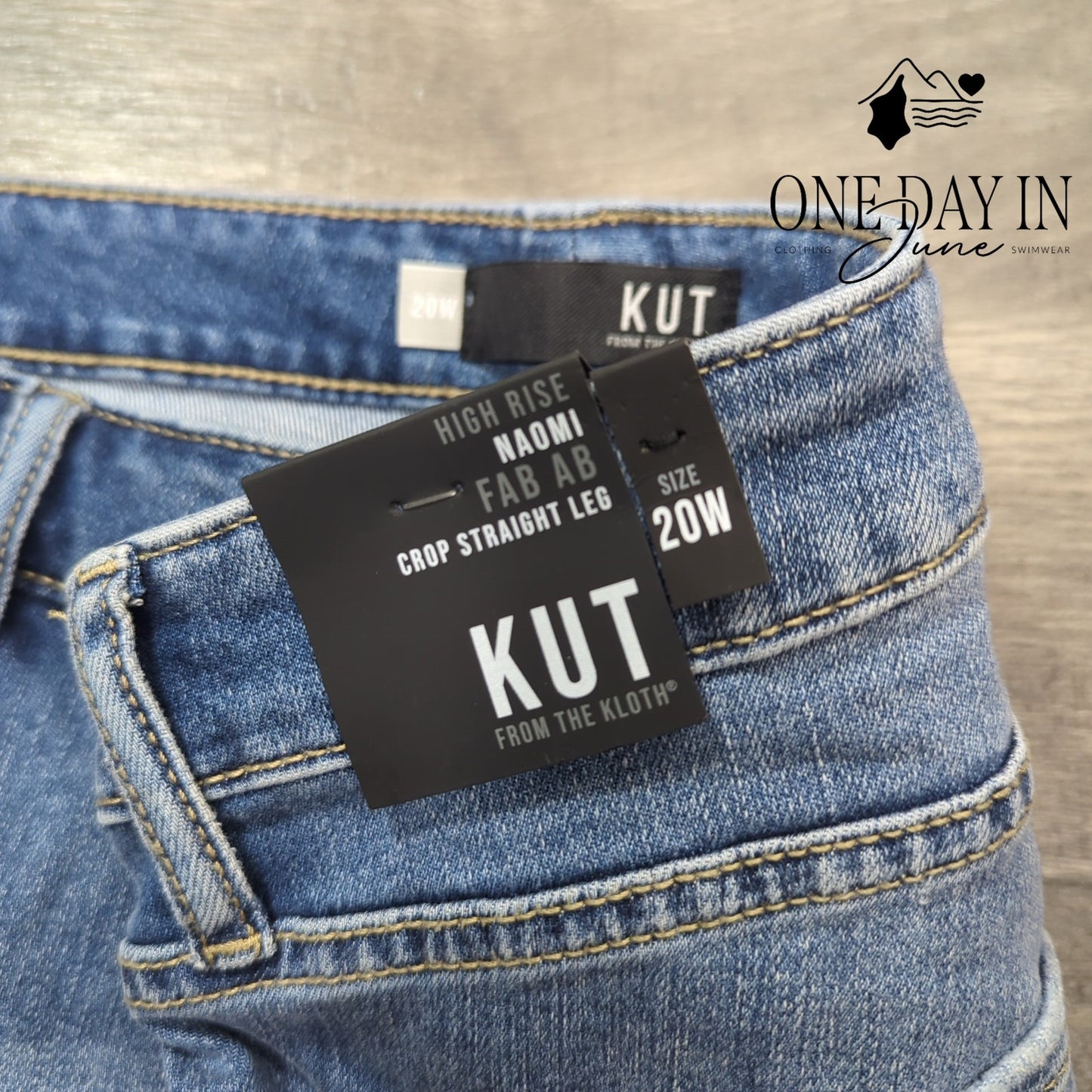 Kut from the Kloth Naomi Plus Size Crop Jeans Size 20W