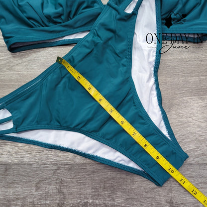 Adisputent Strappy Cross Back Bikini Swimsuit Teal Blue 2 Piece Size M