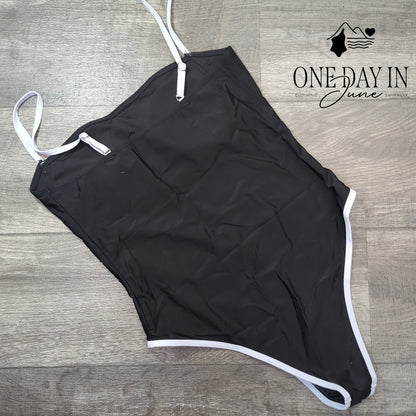 Floerns Cheeky High Cut One Piece Swimsuit Size L