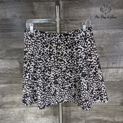 Lily Rose Skirt Size L