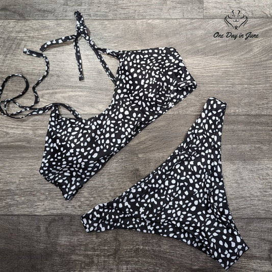 Sechico Tie Shoulder Dalmation Bikini Swimsuit Size L
