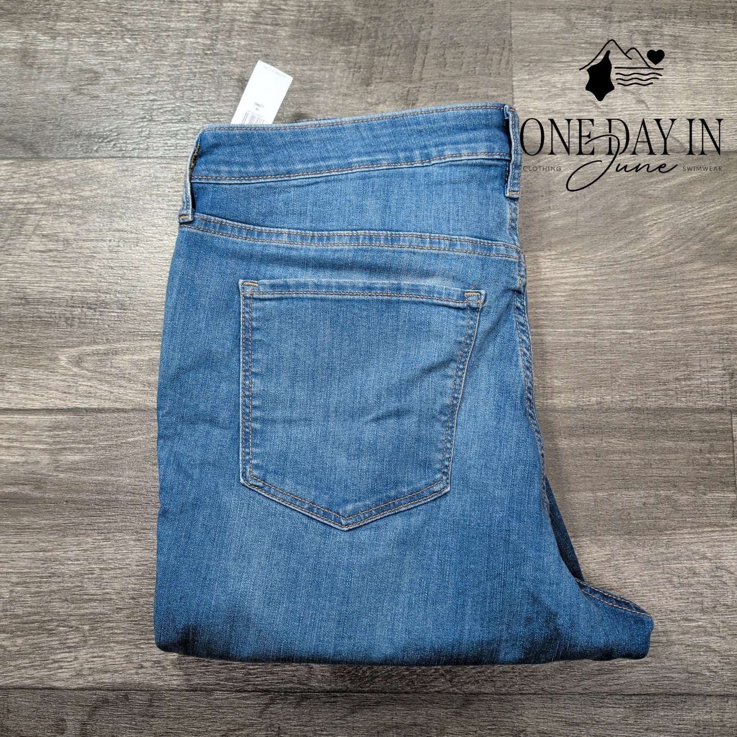 Old Navy High Rise Rockstar Super Skinny Jeans Size 18 Long