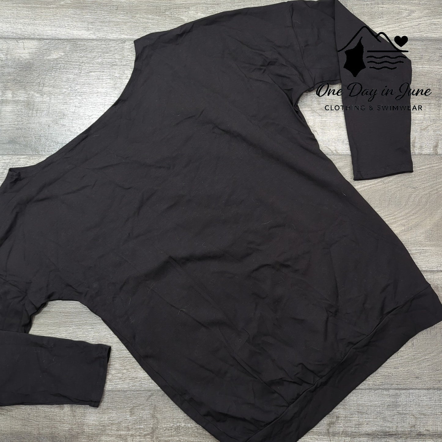 Romwe Long Sleeve Top Size L