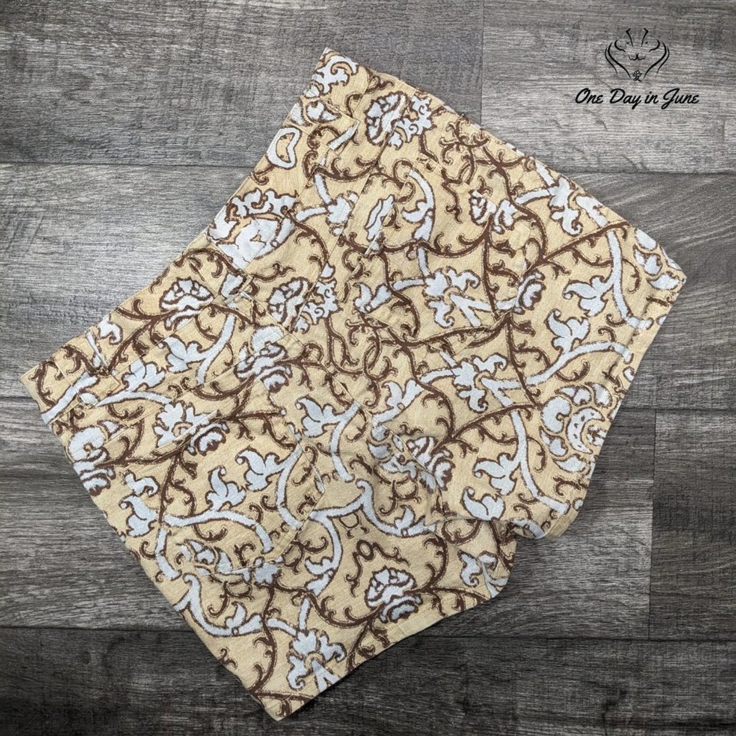 AC-3998 Flat Front Shorts Size 12