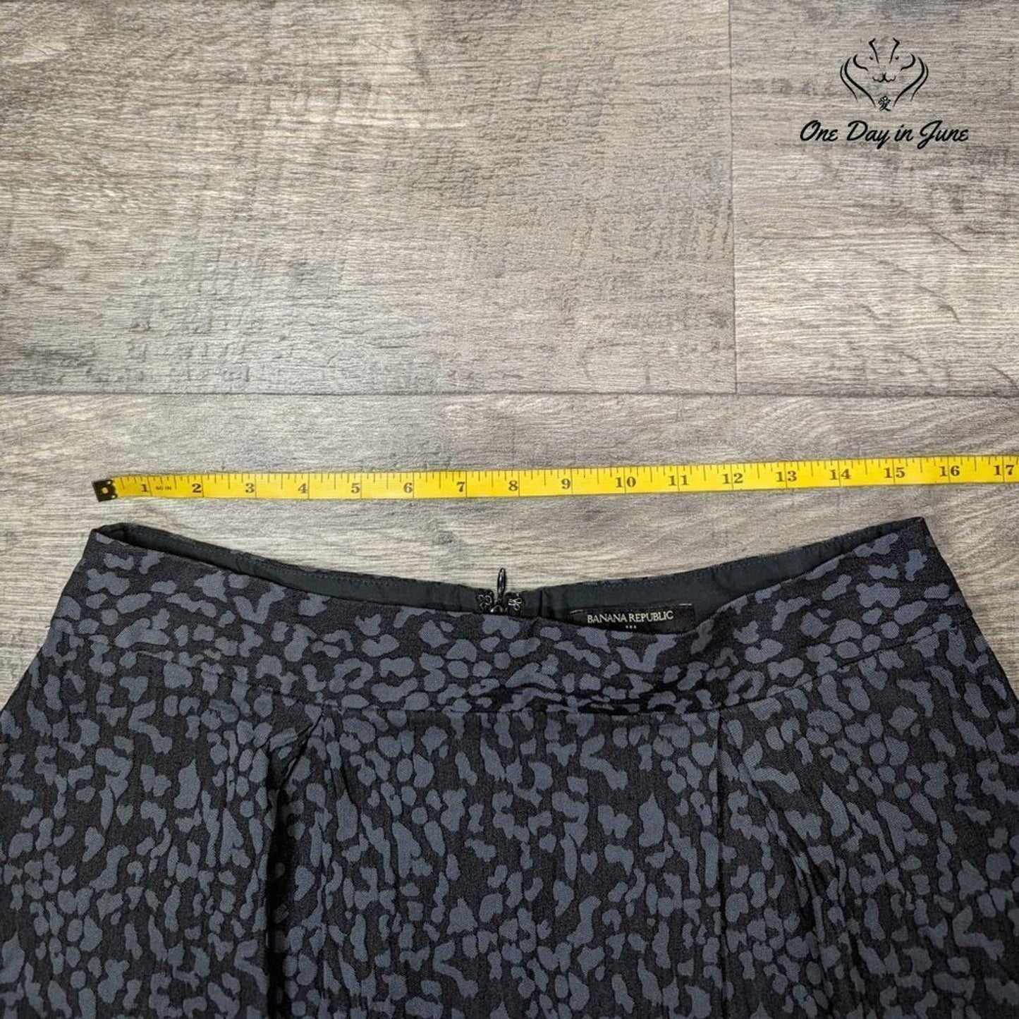 Banana Republic A Line Lined Mini Skirt Size 10