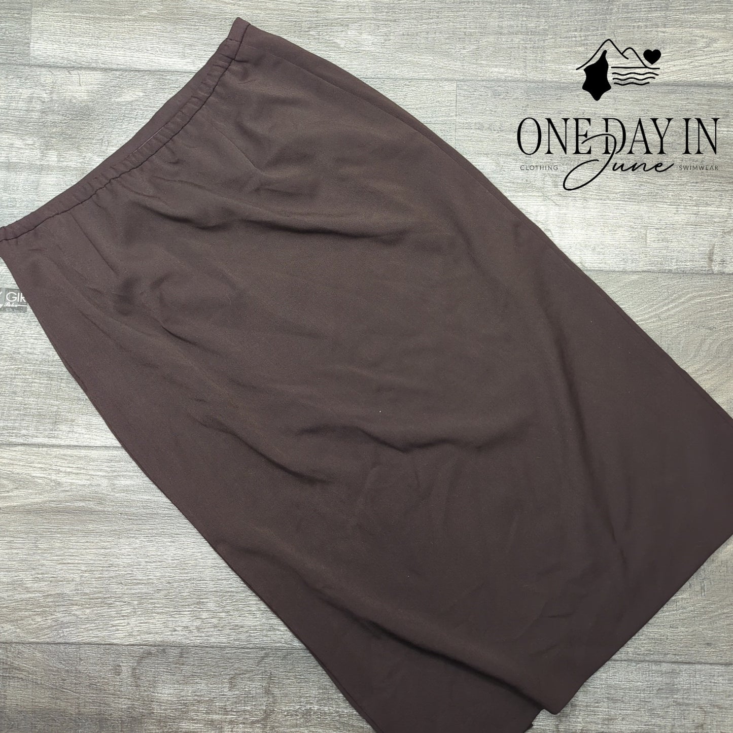 City Girl by Nancy Bolan Lined Midi Skirt Size 4