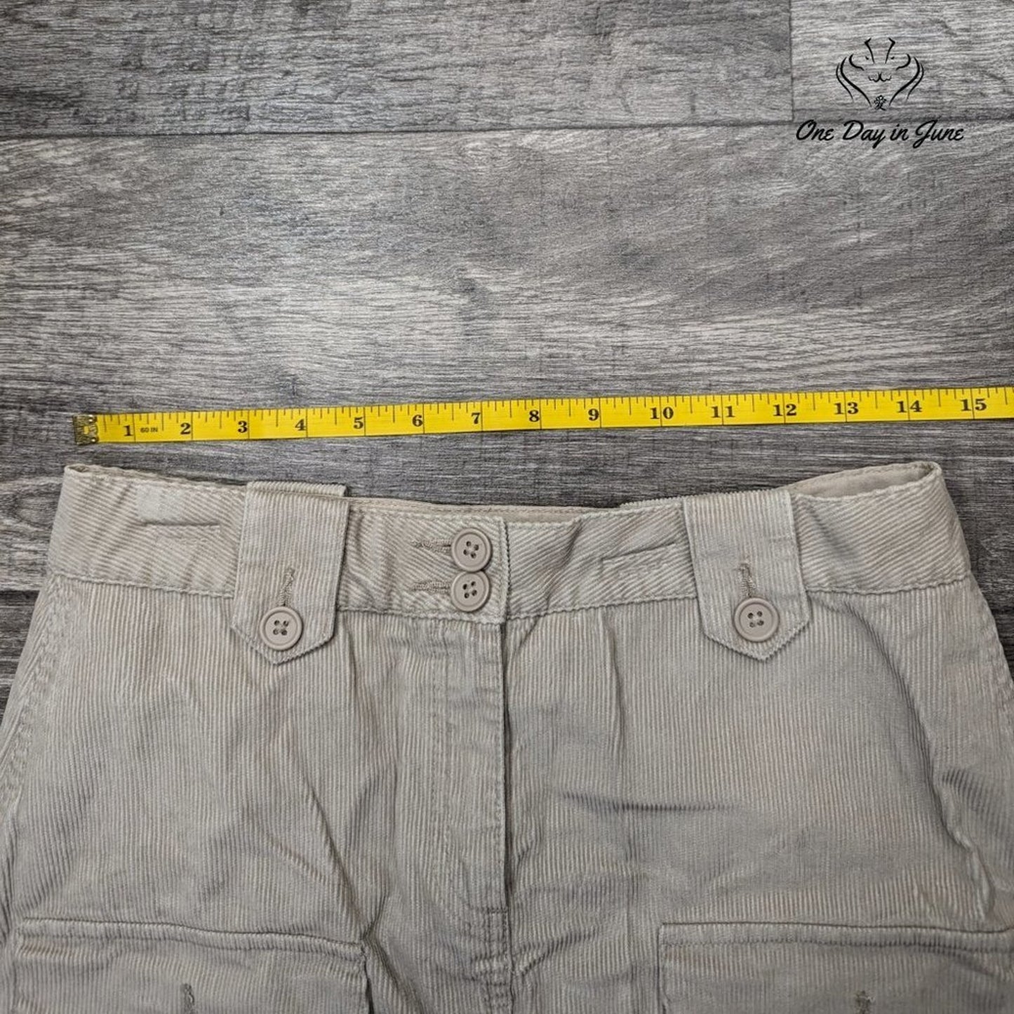 G.H. Bass Corduroy Skirt Size 2
