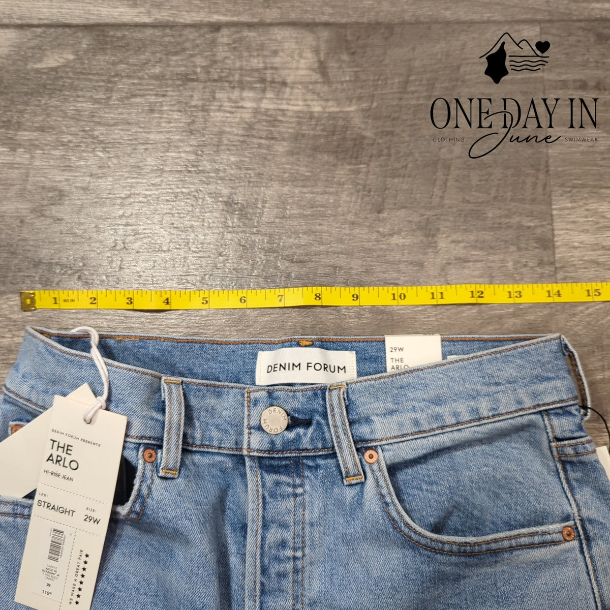 Aritzia Denim Forum The Arlo High Rise Straight Jeans Bleu Taboo 29 NWT Size 28L