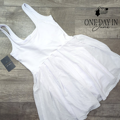 SAGE Collective Collective Pro Shop Pleated Tennis Skort Dress White NWT Size S