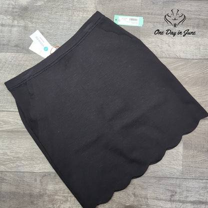 Skies Are Blue Berenice Scallop Hem Pencil Skirt Black NWT Size L