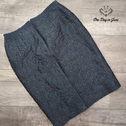 Ann Taylor Floral Lace Overlay Pencil Skirt Black Size 4