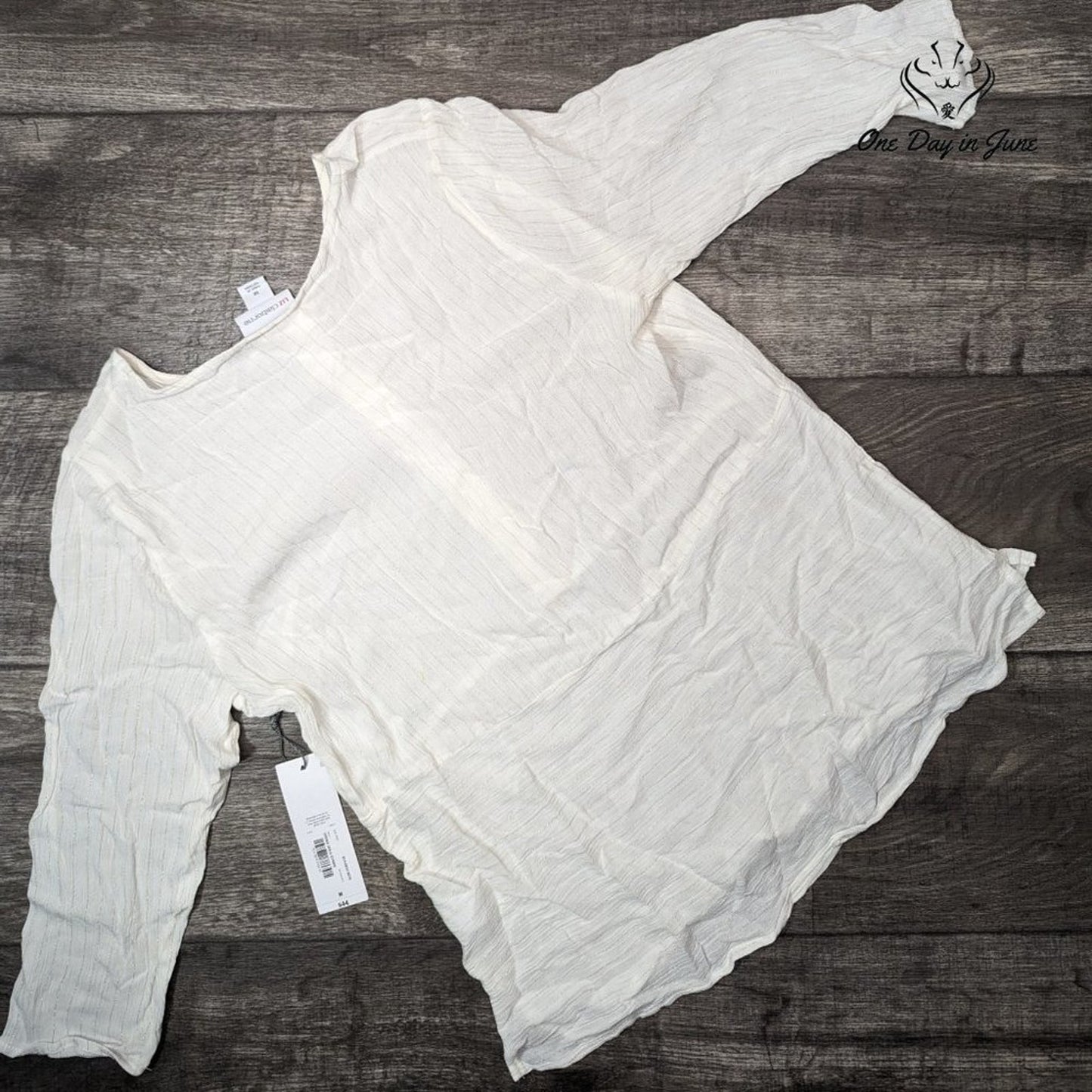 Liz Claiborne Crema Gold Stripe Long Sleeve Top Size M