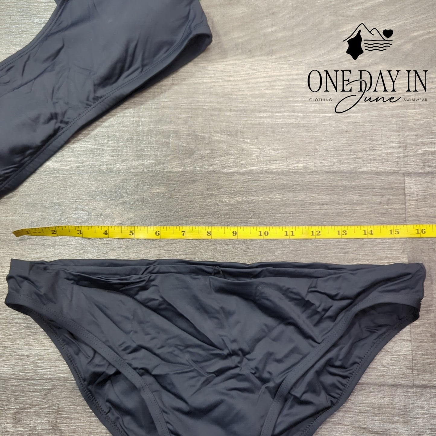Beautikini Crop Period Swimwear Bikini Swimsuit Size L