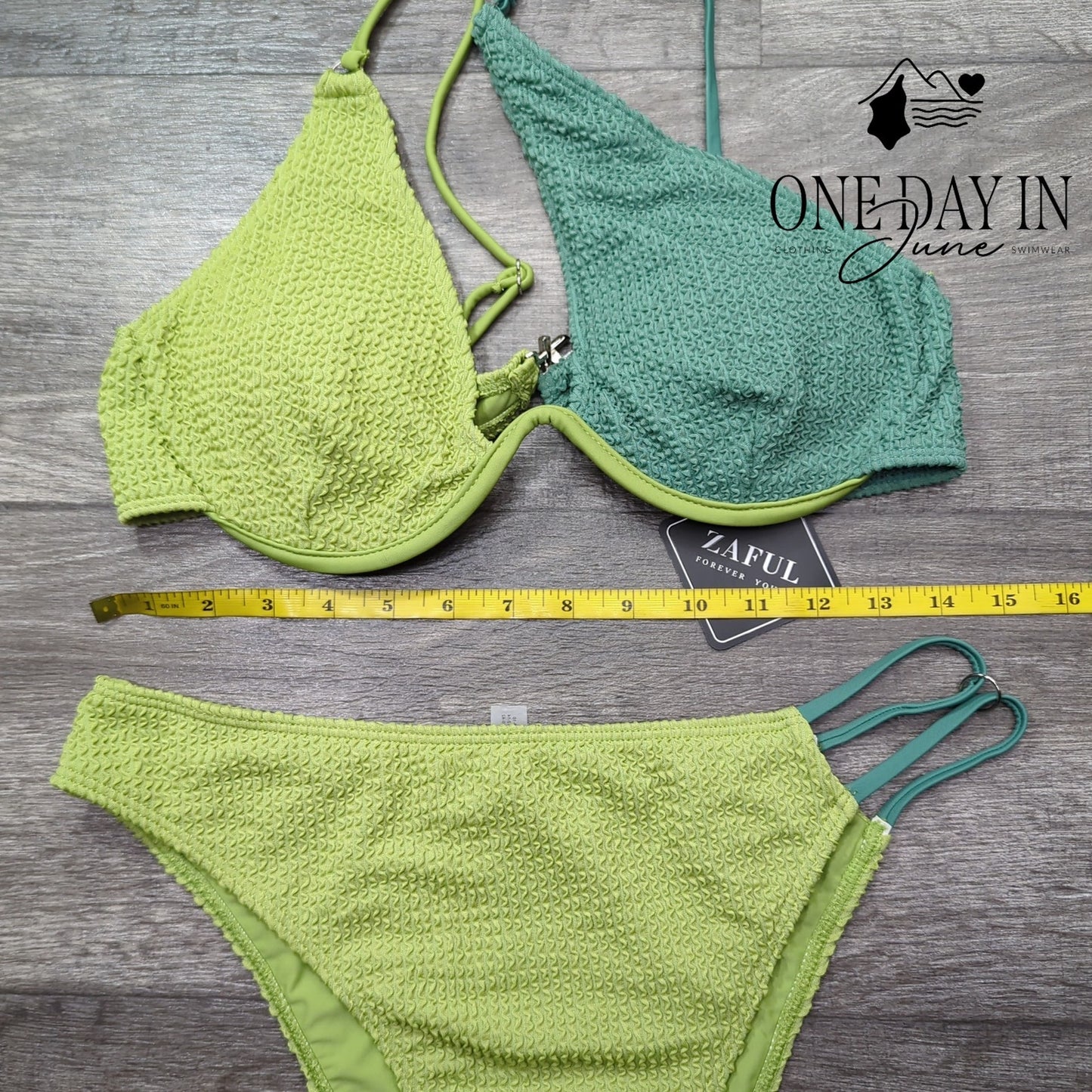 Zaful Textured Underwire Bikini Swimsuit Size L