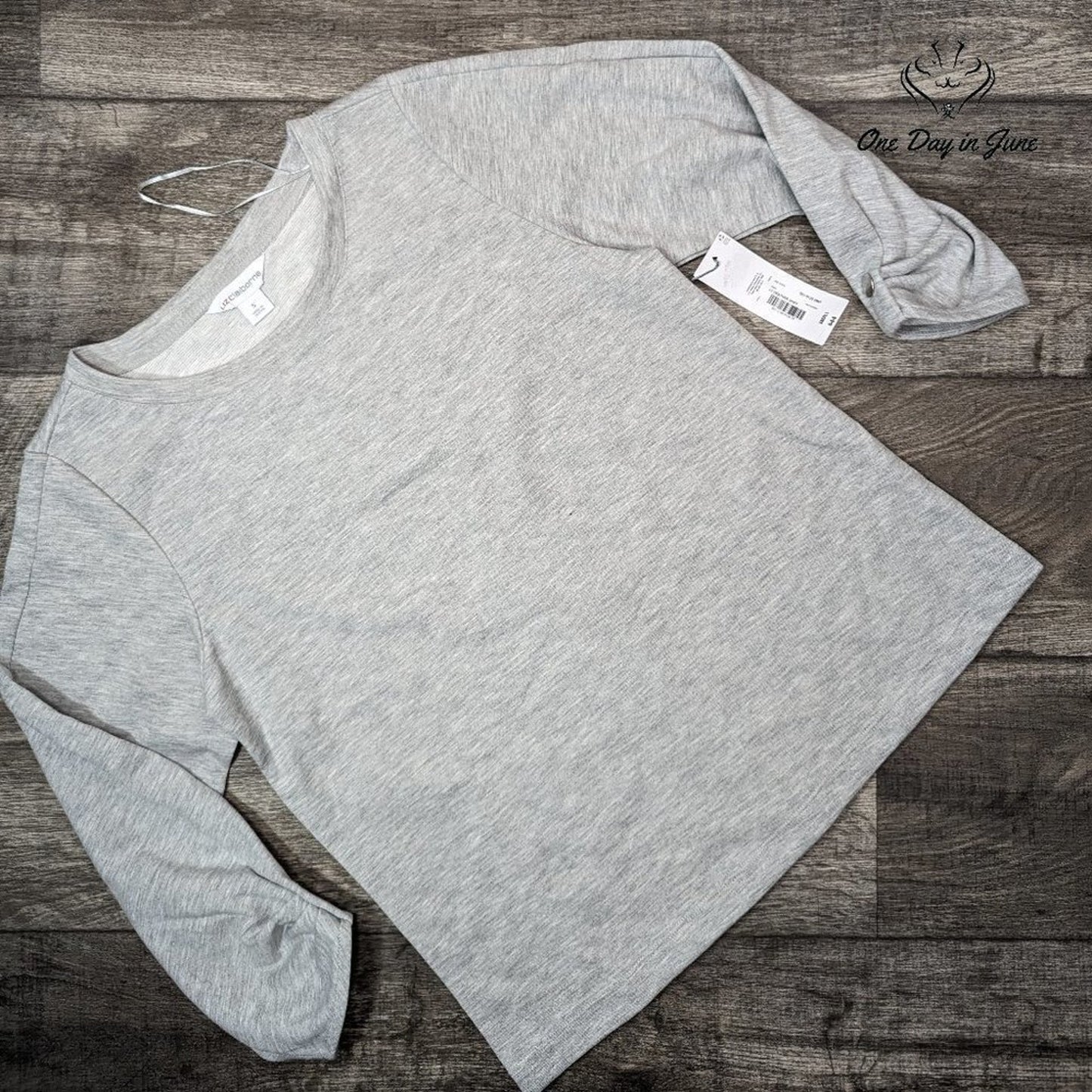 Liz Claiborne Pullover Sweatshirt Size S