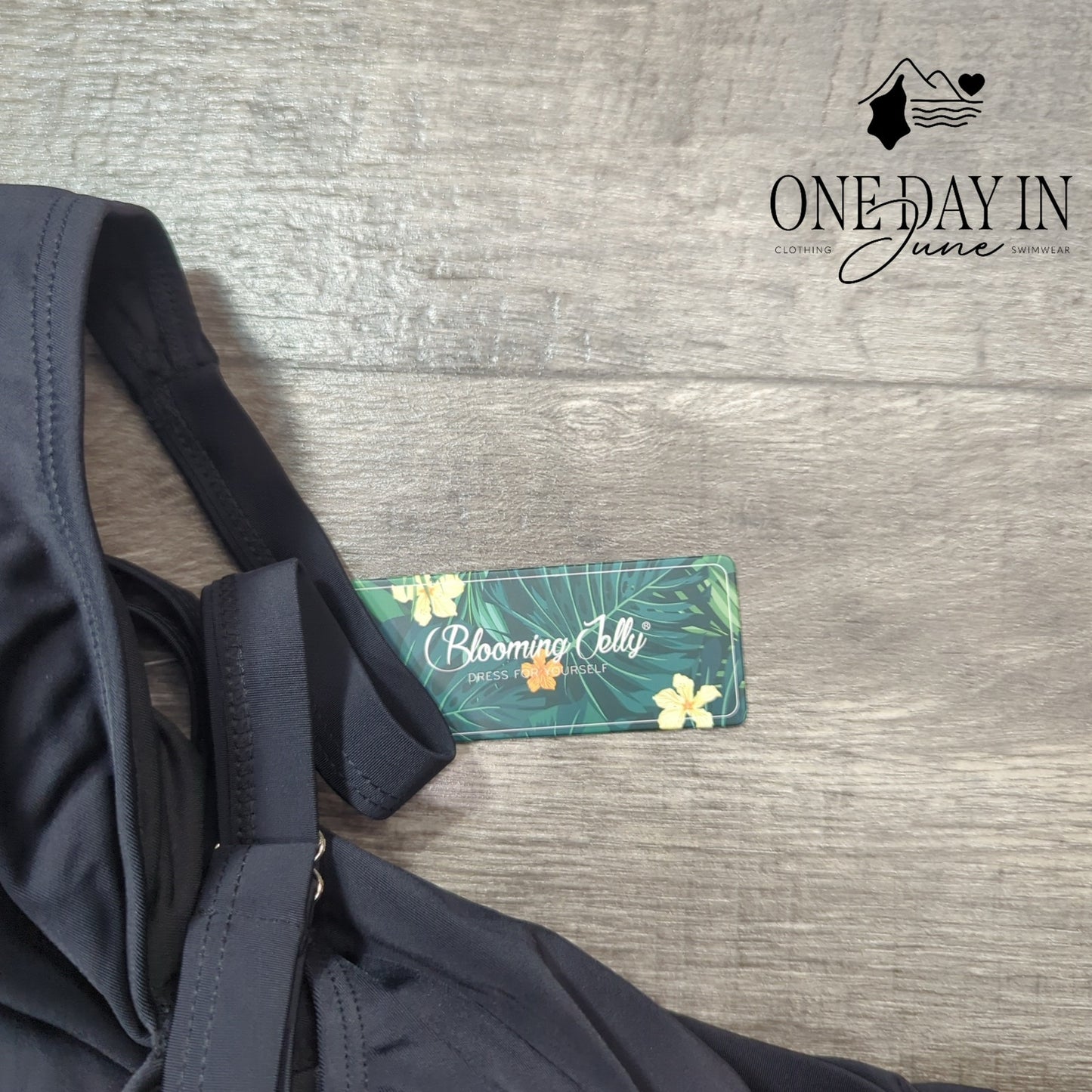 Blooming Jelly Plus Size Swimdress One Piece Swimsuit Size 4XL