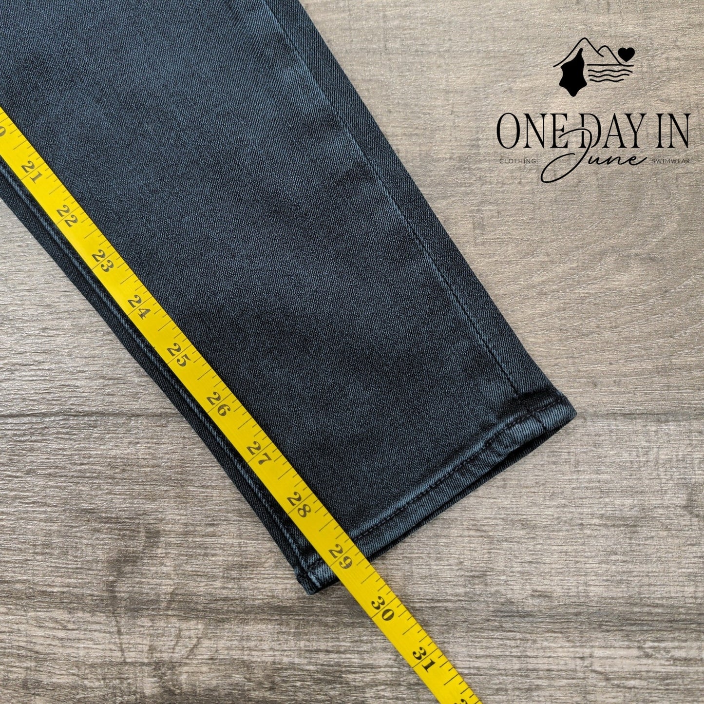 Parker Smith High Rise Skinny Jeans Size 6 (28)