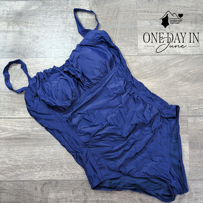 Aqua Eve Retro Classic One Piece Swimsuit Size L