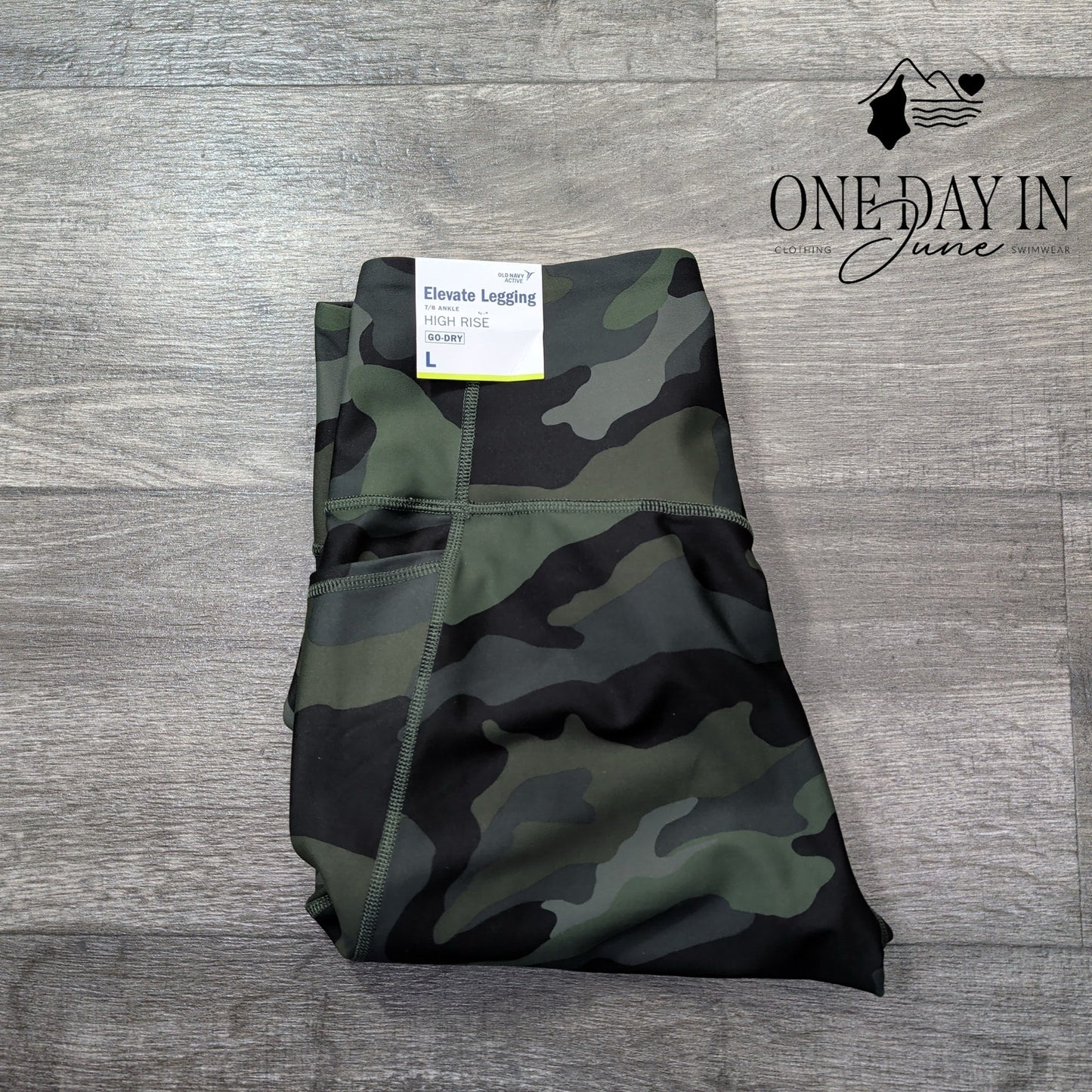 Old Navy Elevate PowerSoft Leggings Green Camo High Rise 7/8 Pockets NWT Size L