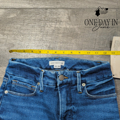 Good American Good Legs Flare Jeans Medium Wash Blue NWT Size 00 (24)