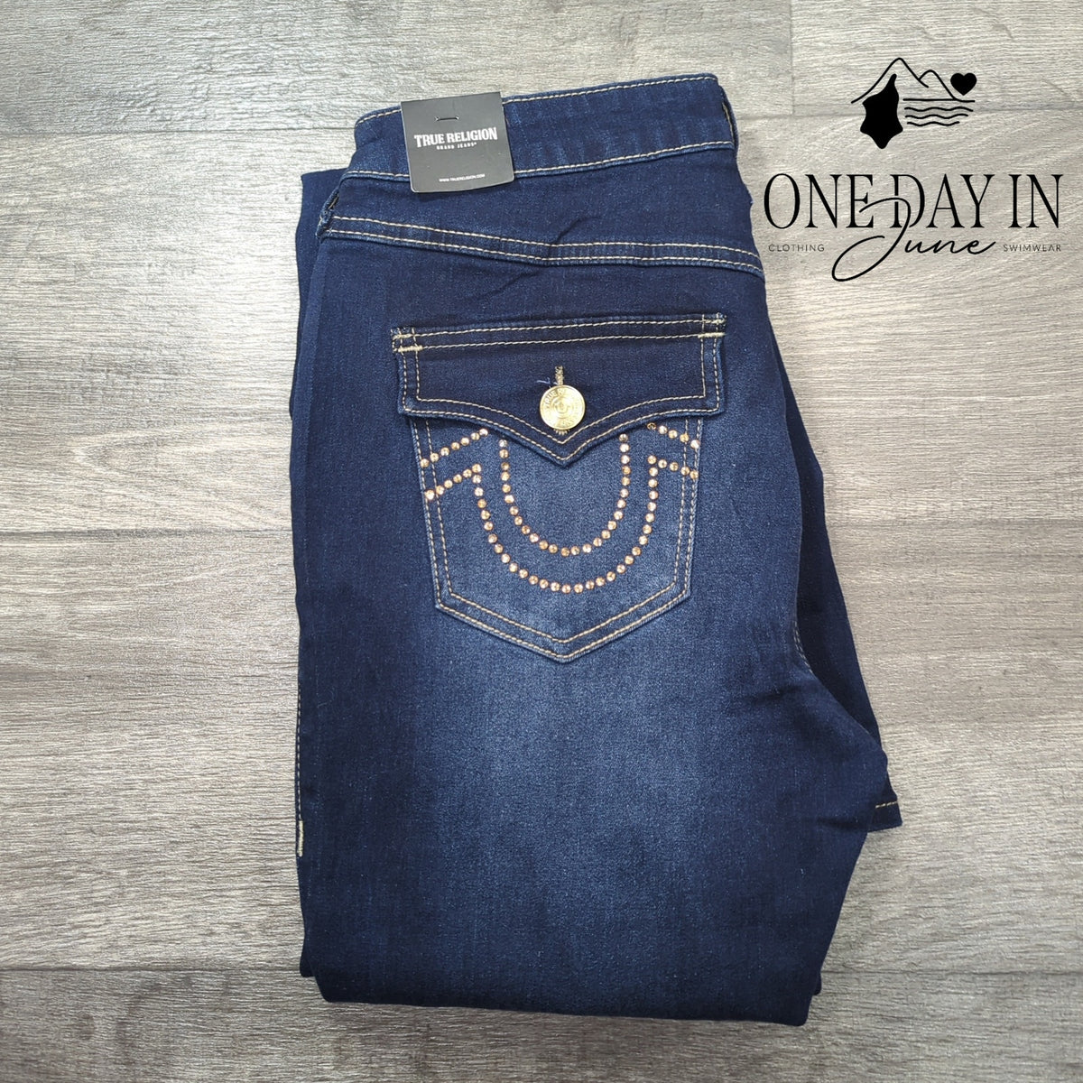 True Religion Joey Crystal Flap Flare Jeans Dark Wash NWT $184 Size 8 (29)