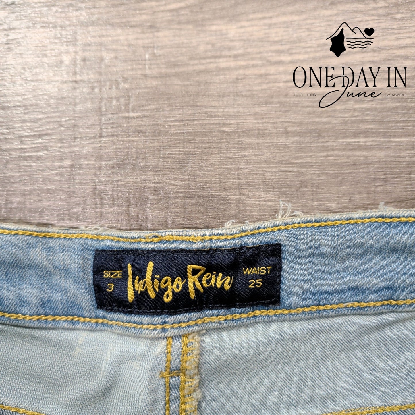 Indigo Rein Juniors Super High Rise Denim Shorts Size 3