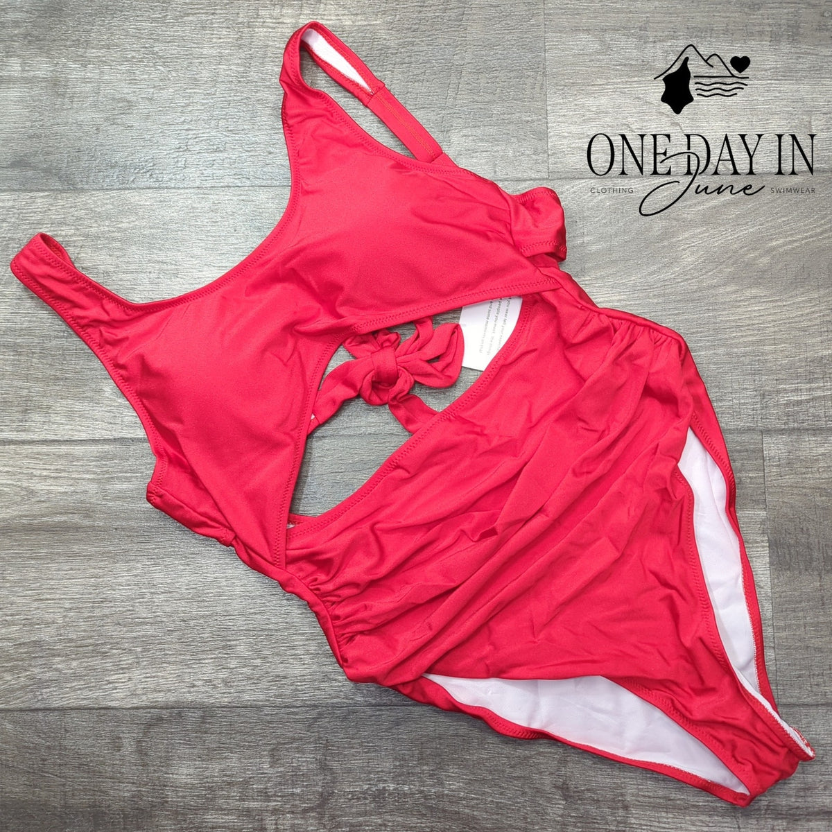 Vimpunec Cut Out Tie Back One Piece Swimsuit Red NWT Size L