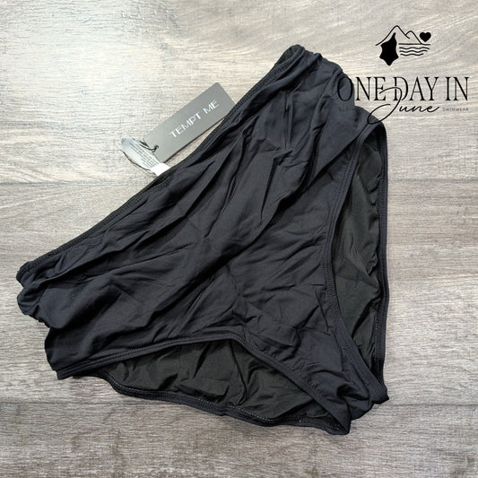 Tempt Me Moderate Bikini Bottom Size M