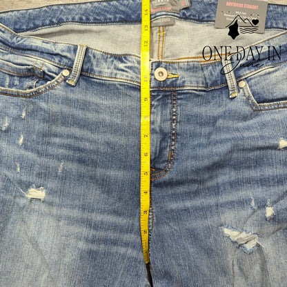 Torrid Boyfriend Straight Distressed Jeans Size 20S