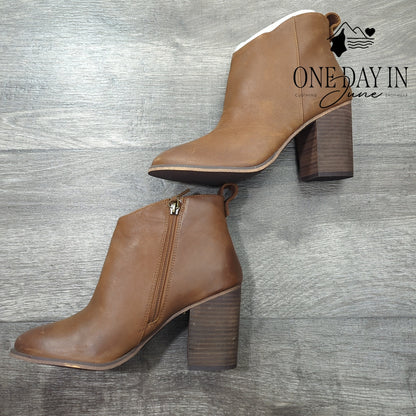 BP Zip Up Leather Boot Size 8